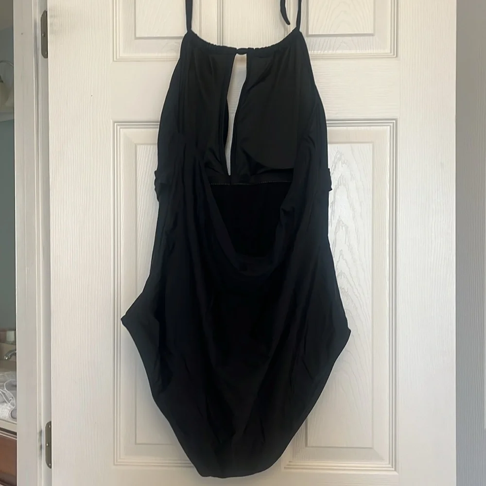 ⭐️NWT black one piece bathing suit 4XL‎